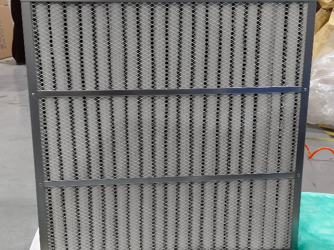 CNC加工中心油霧凈化器濾芯：車間潔凈與高效生產(chǎn)的中心保障